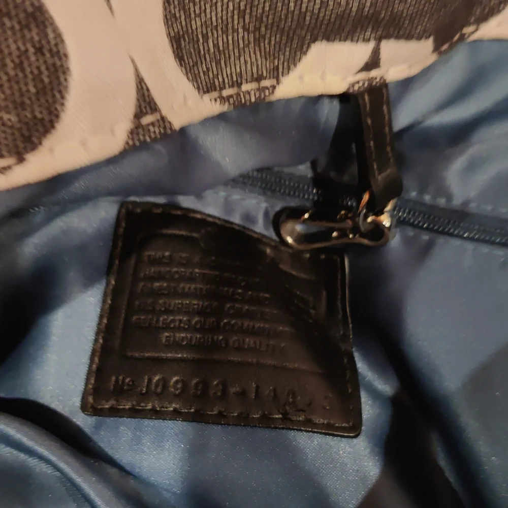 Coach Payton Canvas Purse - Picture 11 of 12